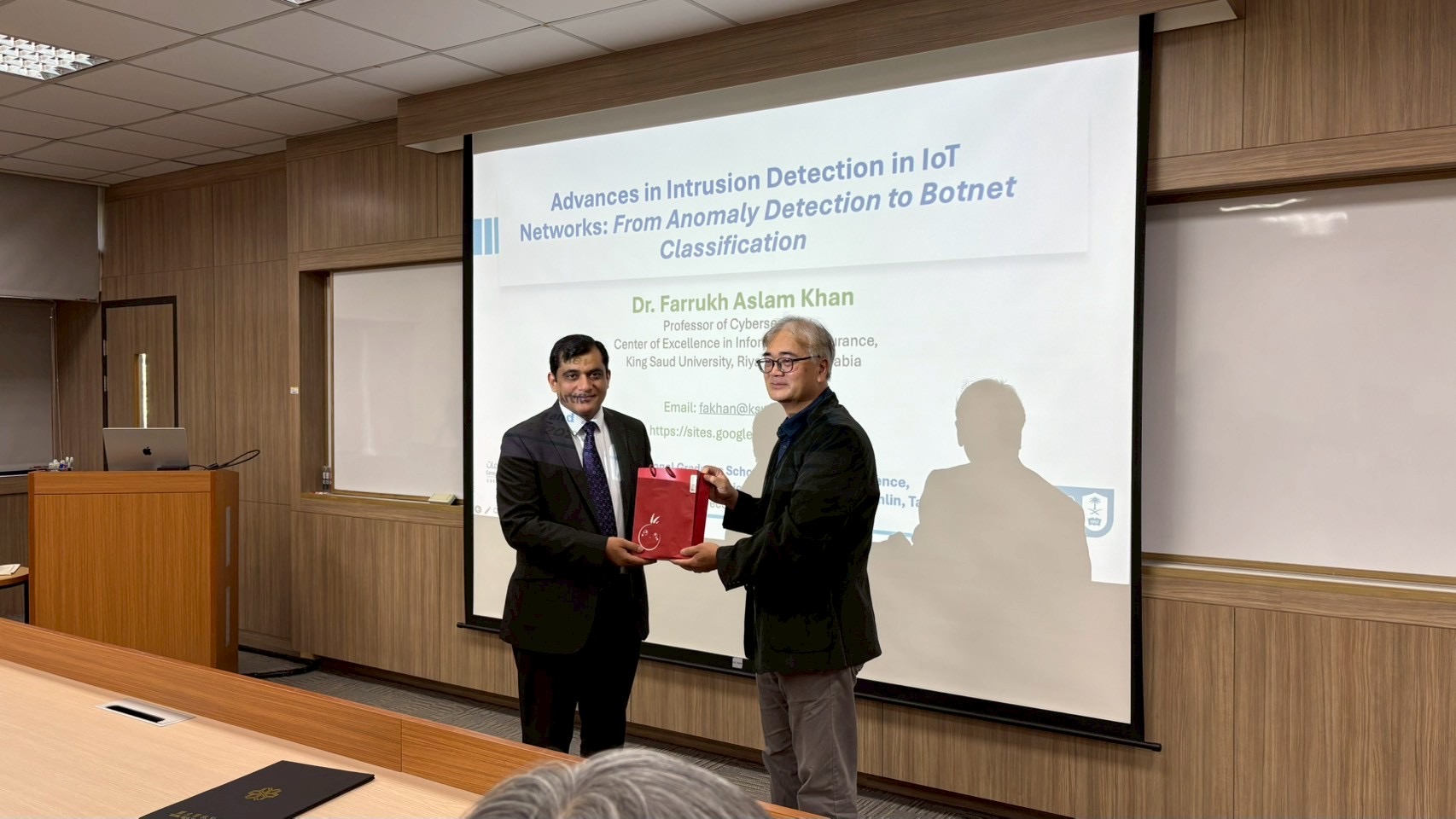 演講活動 - Speeches of Prof. Farrukh Aslam Khan